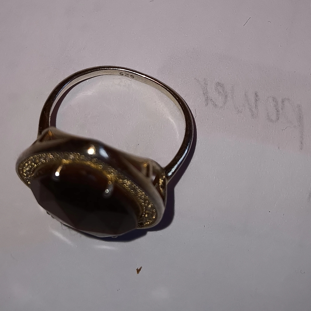 Elegant Gold Plated Teardrop shaped Tiger's eye ring size nine Sterling silver - Picture 3 of 6